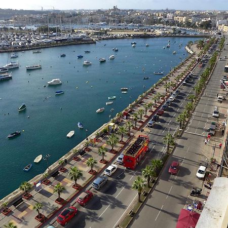 A Lovely 3 Bedroom, 3 Baths Home In The Centre Of Gzira By 360 Estates Bagian luar foto