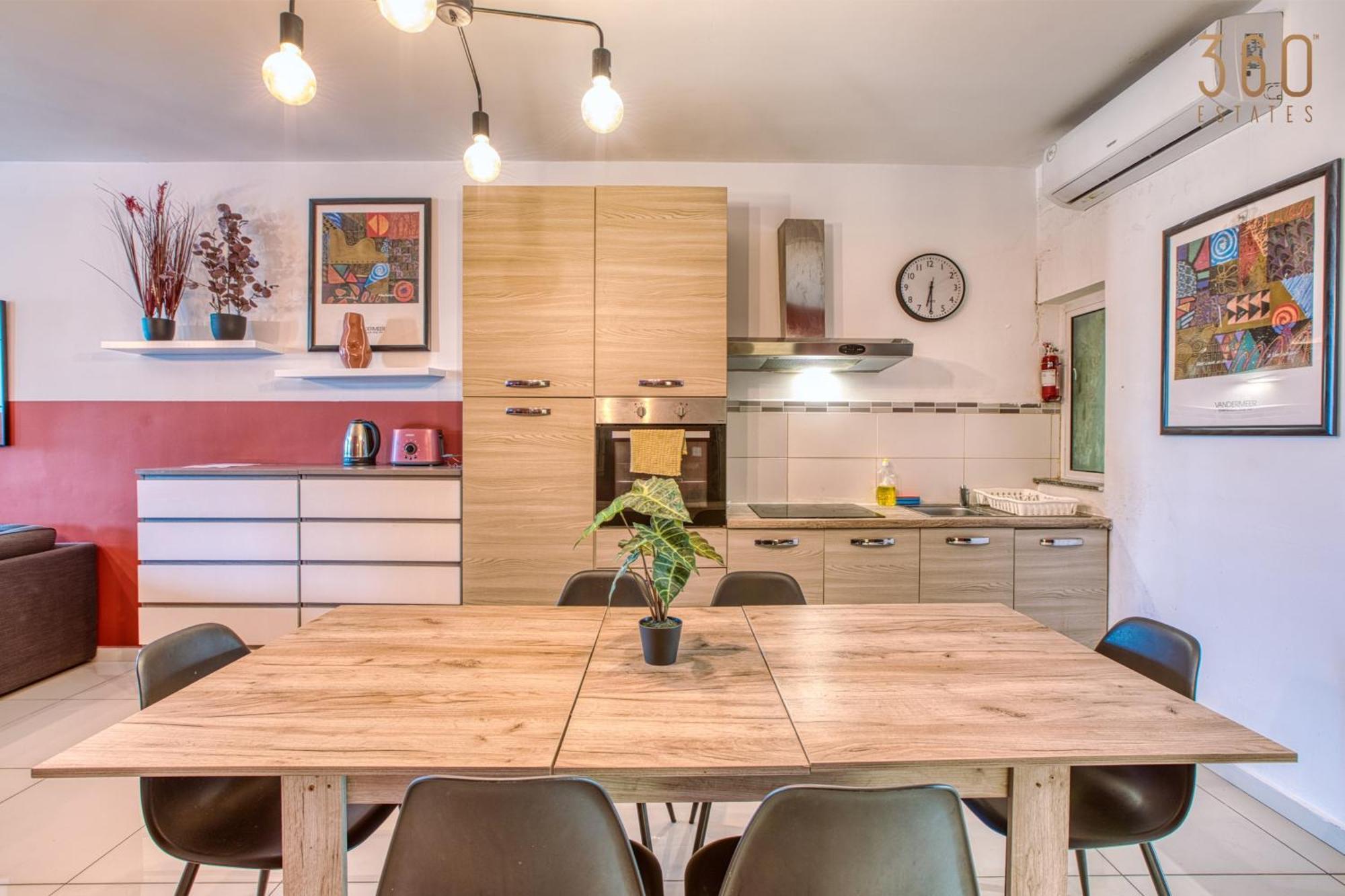 A Lovely 3 Bedroom, 3 Baths Home In The Centre Of Gzira By 360 Estates Bagian luar foto