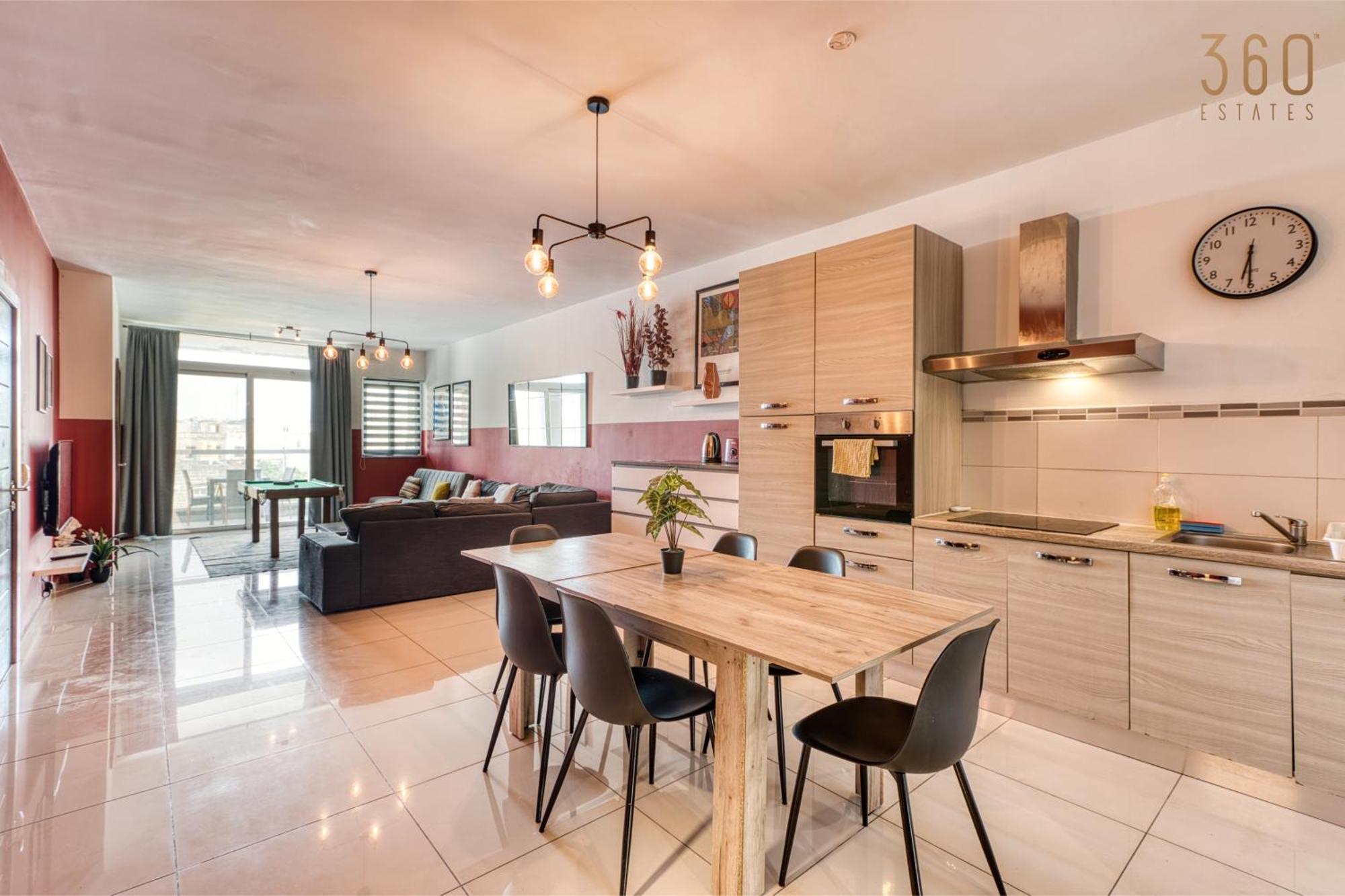 A Lovely 3 Bedroom, 3 Baths Home In The Centre Of Gzira By 360 Estates Bagian luar foto
