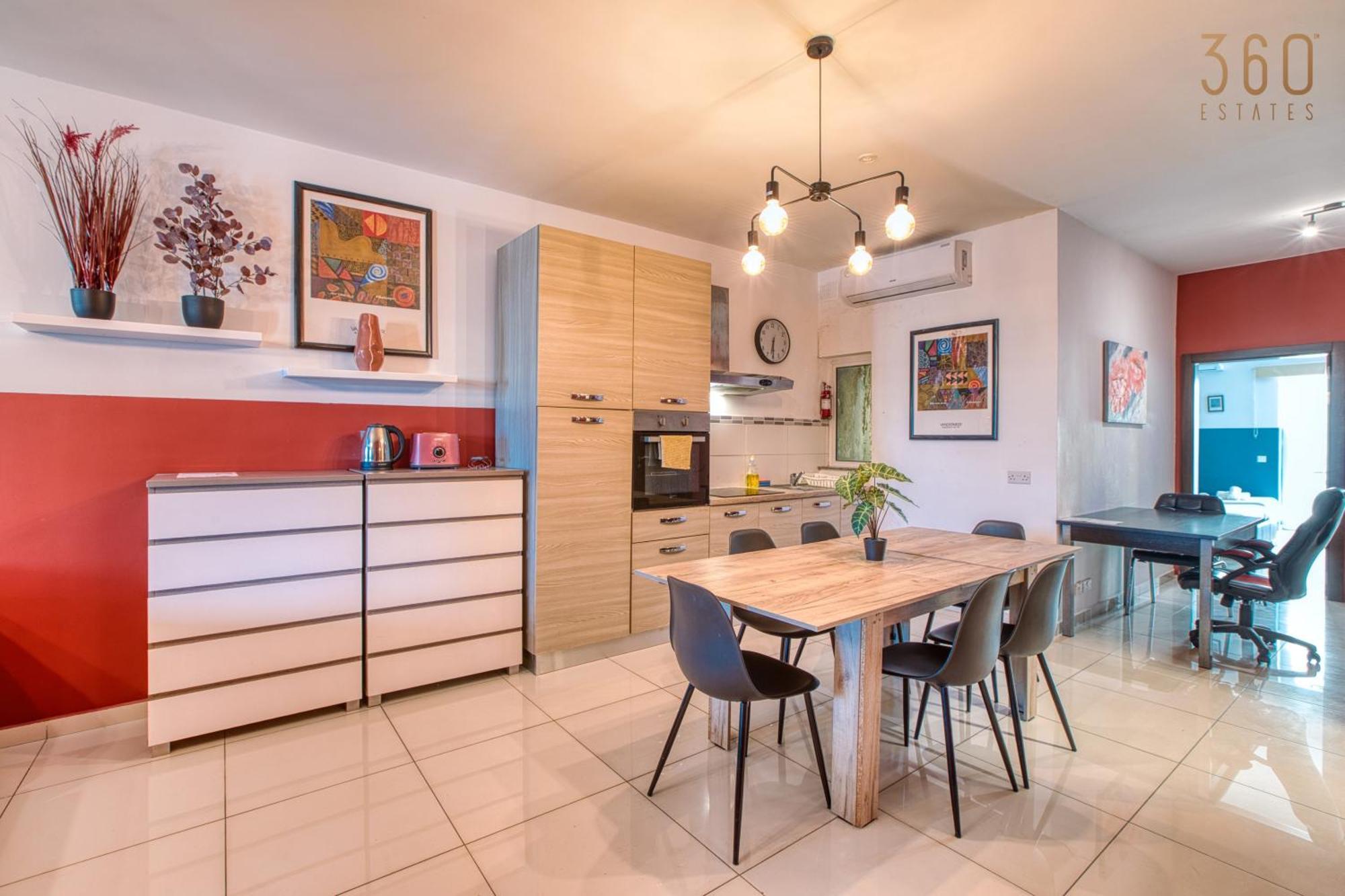 A Lovely 3 Bedroom, 3 Baths Home In The Centre Of Gzira By 360 Estates Bagian luar foto