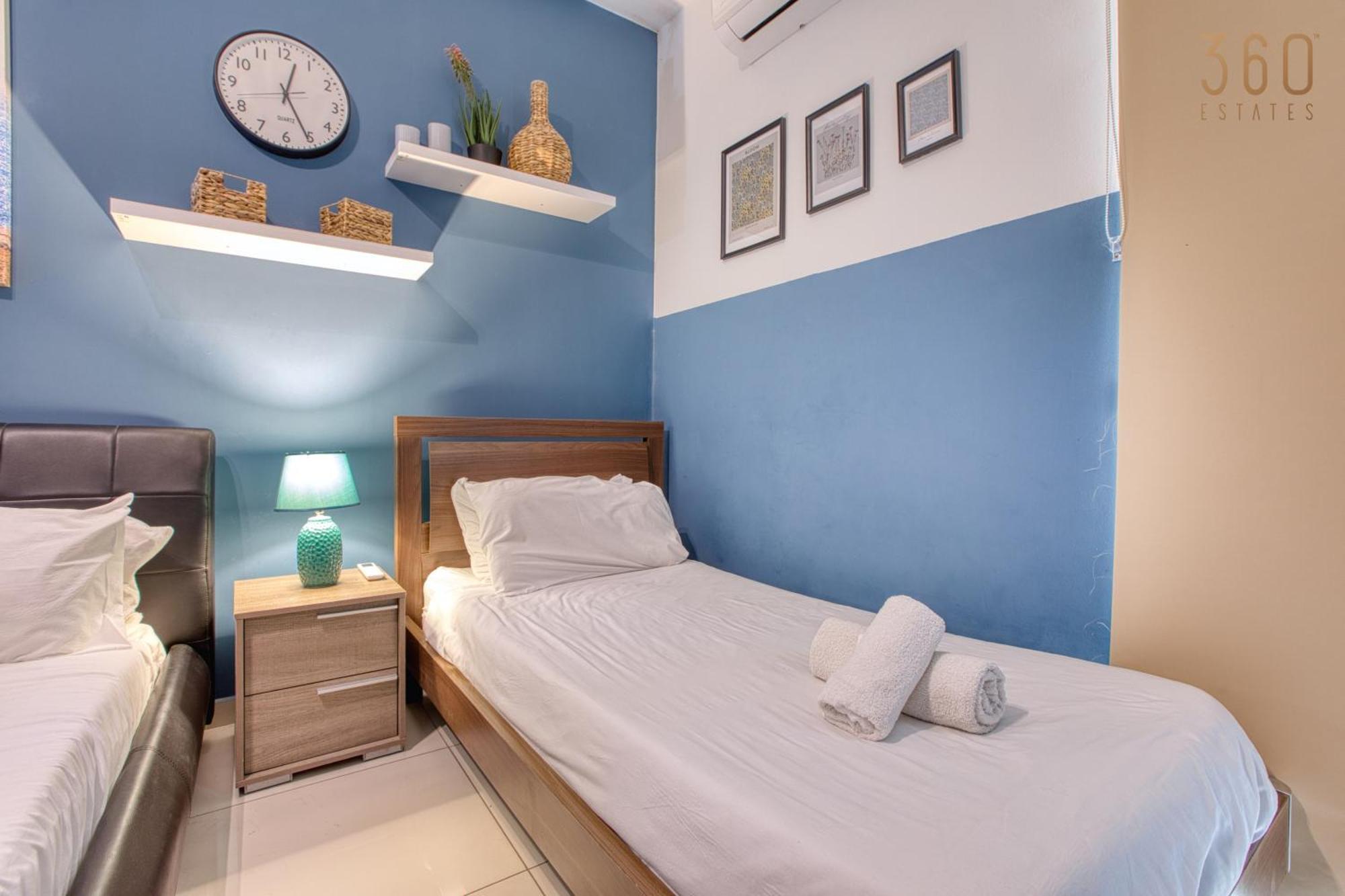 A Lovely 3 Bedroom, 3 Baths Home In The Centre Of Gzira By 360 Estates Bagian luar foto